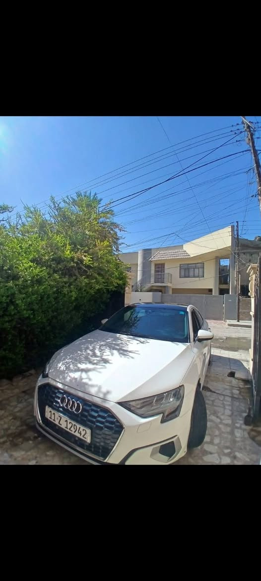 السلام عليكم
اودي A3 2022
رقم بغداد تحويل ثاني يوم 
ماشيه 39 الف
فول مواصفات
محرك 4 /2000توين تيربو اقتصادي
بصمة تشغيل
بنراما
حساسات امامي خلفي
رادارات
لد امامي خلفي
زنون داخل وخارج
نقطه عمياء
توقف ذاتي 
اشاير مري 
ويل كب رياضي
مري كهرباء
شفتات ستيرن
وضعيات قياده 
كروس
تحكمات فول
شاشه اعطال
شاشه كبيره كار بلي
كامره خلفيه 360
تبريد بيانو لمس
تحديد مسار
تشغيل عن بعد
مظخم صوت 
تبريد قطعتين
سياره جاهزه ترايك وين ما كان
مكانه بغداد 
السعر ١٦٥ وبيه مجال
للاستفسار ***********

