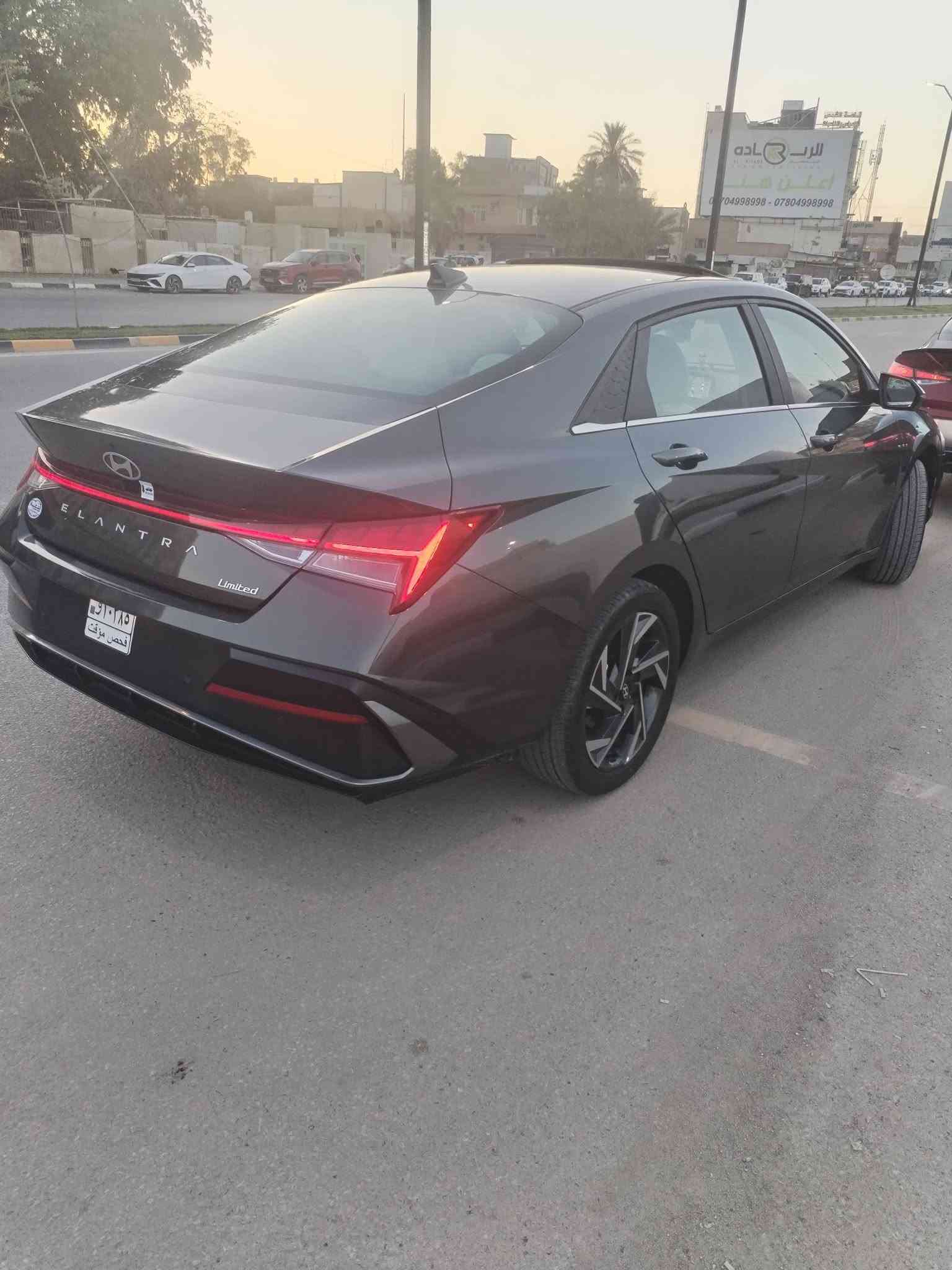 السلام عليكم النترا للبيع موديل ٢٠٢٤ وارد امريكي حادثه بنيد فقط بدون دواخل شرط السونار ماشيه ٣١ فول لمتد كفاله من الشخط ورصعه كير ومكينه كفاله عامه خمس كامرات داخل ابيض ملكي سياره فحص بدون ارقم السعر ١٤٣ وبيه مجال الاستفسار الاتصال على الرقم ***********
