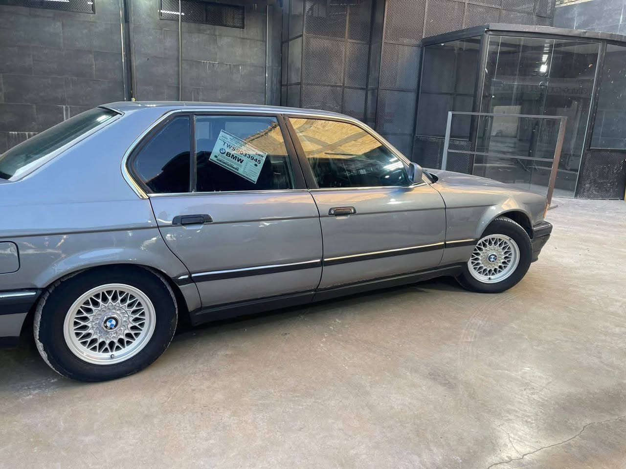 BMW 1995  740  V8
سياره عله وضع شركه . بيع او مراوس ب BMW 525  نضيف
تبريد شغال
دواخل نضيفه
مصبوغه جديد جماليه
محرك مناقصه شي
ترايك منا للبصرى
كير خير من الله
السعر 65 وبيه مجال
رقم موبايل  ***********للستفسار
