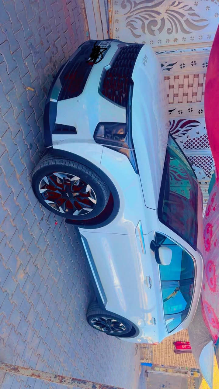 السلام عليكم سورنتو مديل 24

ويل 20 السياره ماشيه 52 رقم بغداد 

الاستفسار ***********

مكان السياره ميسان 

السعر 285 

السونار في المنشور
