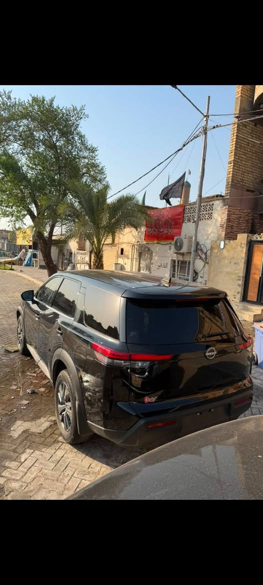 سلام عليكم نيسان باثفندر للبيع بدون رقم موديل 23 تويل مواصفات سياره S سعر سياره ١٦٠ وبيه مجال مكان السيارة بغداد رقم هاتف ***********
