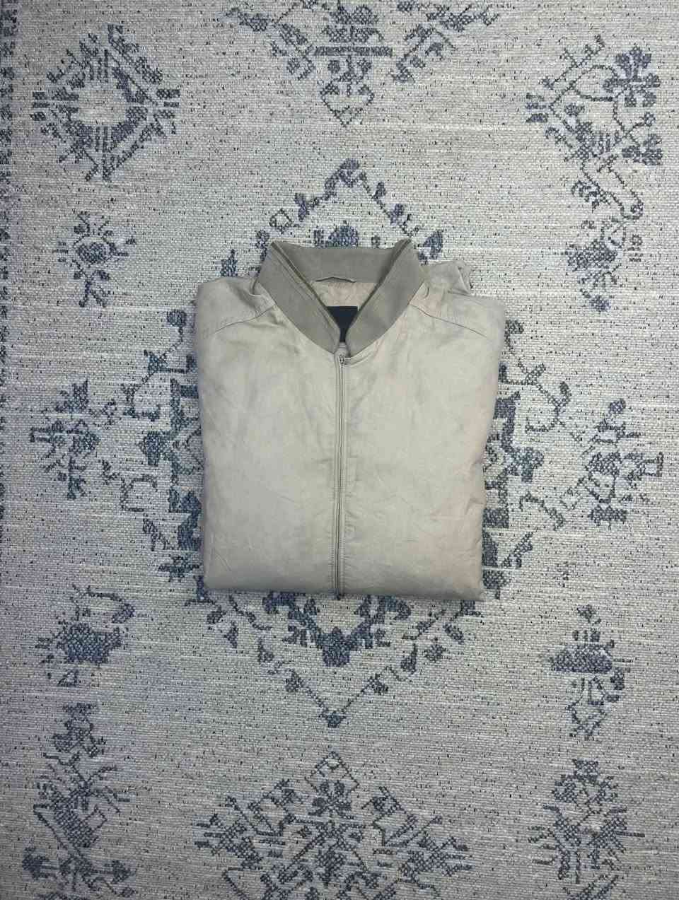 اوربي • غير مستخدم • مقاس L-XL