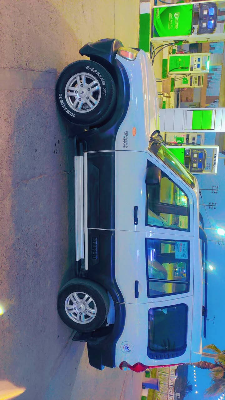 جيتور مهاندرا • ٤×٤ • تبريد المقاعد