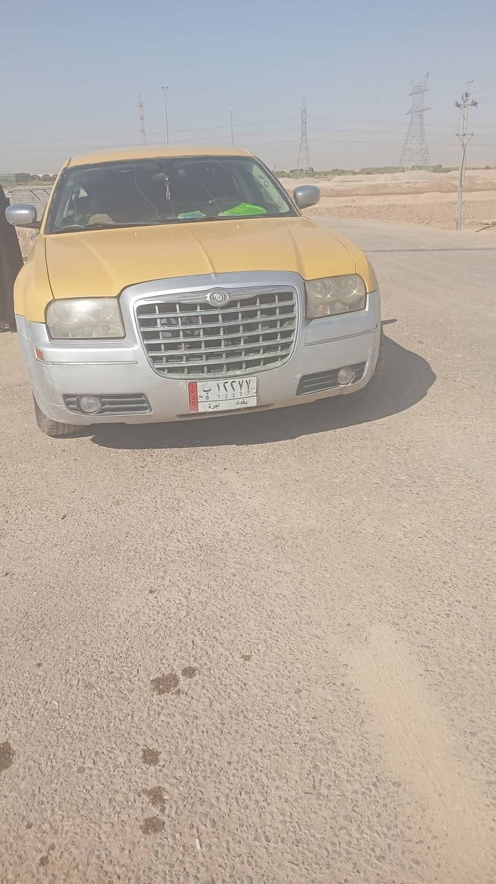 سياره اصل 10 مكينه وقير جدد مستوى شاحن تبريد شغال الشرط التحويل مكان السياره بصره تسيبه السعر 105 مقفوله من قصه من ضربه قاعد اطخها بدعامير ورا بالوجه يعني مبينه***********
