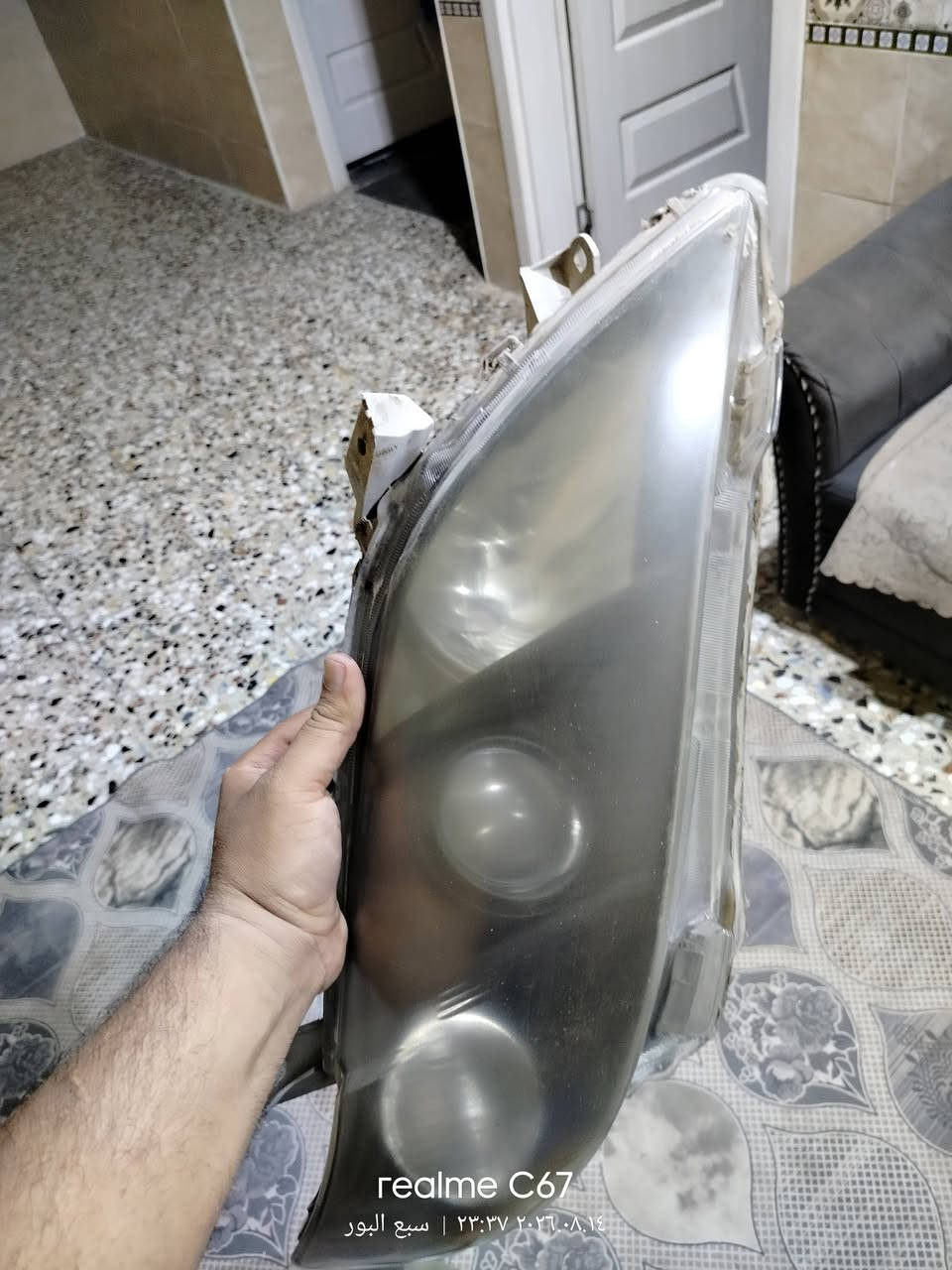 زوج لايتات  كامري  يشتغل من 2007 الى 2011 السعر 50 قفل يرادلهن جلي فقط
***********
