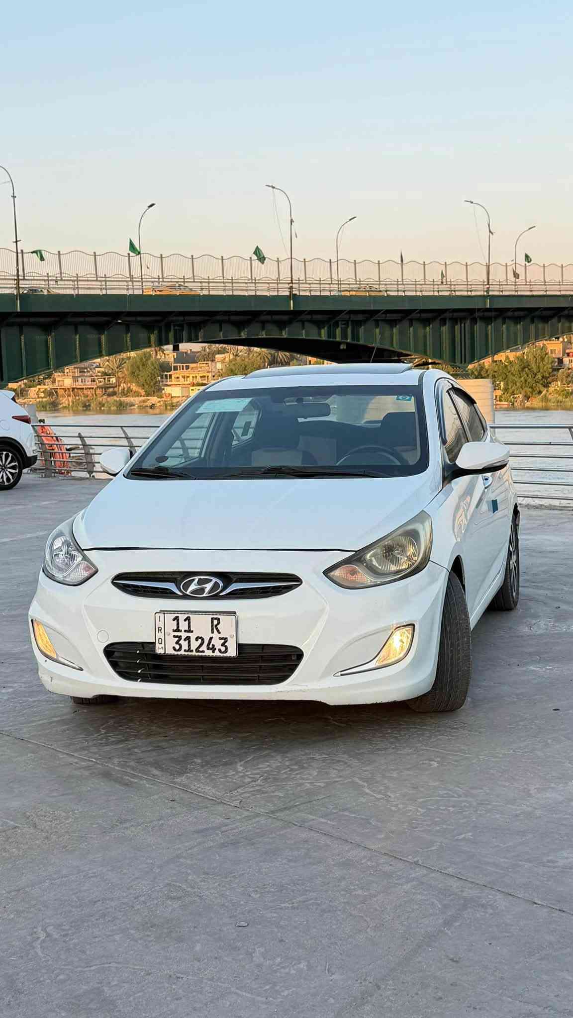سلام عليكم
اكسنت 2015 خليجي بلو 
ساره فول موصفات 
فتحه سقف 
اشاير بلمري 
تحكم استيرن 
شاشه 
كامره خلفيه 
4 ديسك 
5 ويل كب 
كير مكينه مكفولات 
سياره قطعه وحده صبغ 
محرك 1600 دوش دبل قطره 
سياره مشايه 78 كيلو 
سونار مرفق بلمنشور كلشي اكو بلسوك ميعجبك اعبر المنشور 
سعر 104 وبي مجال بسيط كلش 
مكاني الكاظميه ***********
