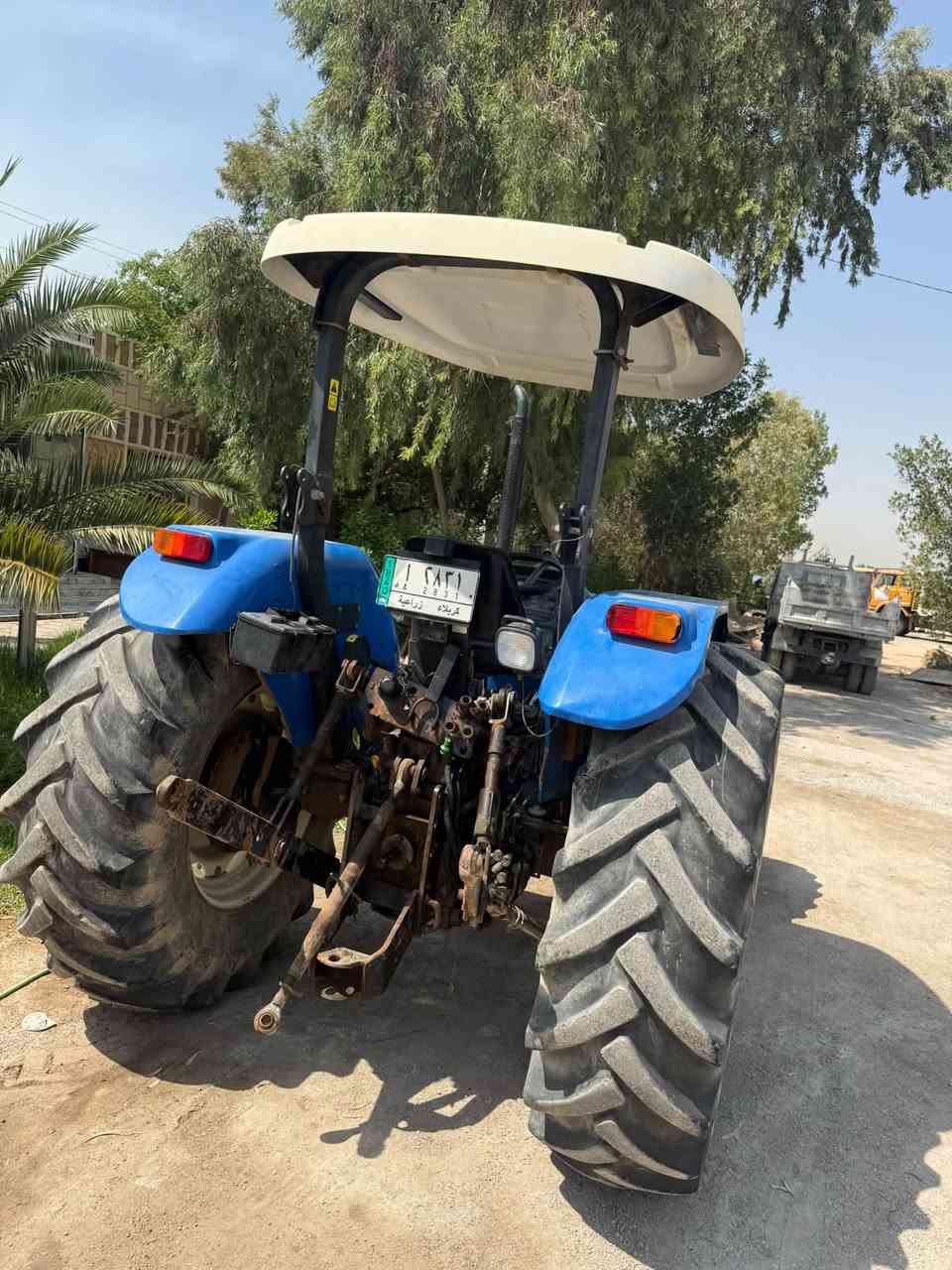 نيوهولند ٢٠١٤ 
٨٠ كفاله عامه 
رقم كربلاء شرط التحويل 
سنويه جديده 
واسط قظاء الزبيديه 
***********
***********
