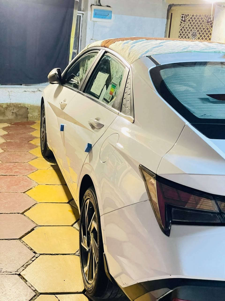 النترا موديل 24 خليجي مكفوله
فول مواصفات حره رقم بغداد تحويل مباشر 
بيه بارد فقط البابين الوره على كد شبر 
مكينه 2000دوش فتحة سقف بصمتين 
السعر 175 بيه مجال حك الجيه 
المكان ناصريه مركز ***********
