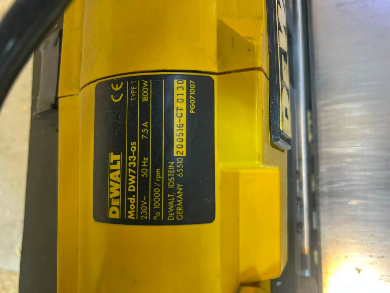 دبل dewalt dw733 
منشار metabo bas 317 
ثنينهن اصليات وثنينهن كلش نضيفات عنواني بغداد  حي اور 
للاستفسار عن الاسعار رقم الهاتف ***********
