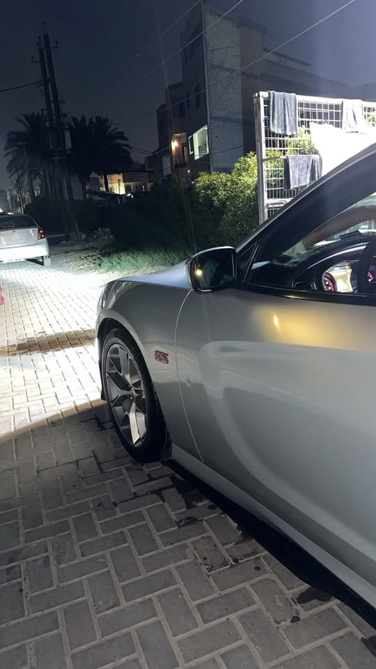 السلام عليكم
للبيع فقط دوج جارجر 2020 sxt plus 
وارد امريكي 
تبديل بنيد فقط 
محدثة كت كامل GT
فول مواصفات عدا الفتحه
كشنات جلد + تبريد وتدفئه وخزن وكهرباء
كشنات خلفية تدفئه
دشبول وبطانات جلد 
سماعات alpaine
رادار جانبي + نقطة عمياء
مري قلاب
شاشة جبيره + تدعم الكاربلاي
ستيرن كهرباء + تدفئه ستيرن
ويل قياس ٢٠ جيتي خليجي بلادي
كشنات حضن
لايت زينون عالي ناصي
حساسات خليفة + كامرة خلفية 
انارة داخلية متغيرة 

السياره ماشية فقط ٦٣ الف (كيلو متر) حتى دوس البلاد مضمومة
رقم بغداد بسمي 
مكاني بغداد 
*يوجد كم رصعة مو واضحات 

للاستفسار *********** متوفر واتساب
