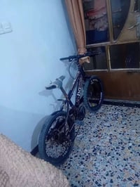 حجم ٢٠ • موديل ٢٠٢٣ • يحتاج عقرب وبريك