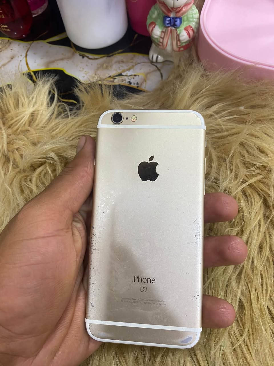 ايفون 6s • ١٢٨ جيجا • شريحة ما تشتغل