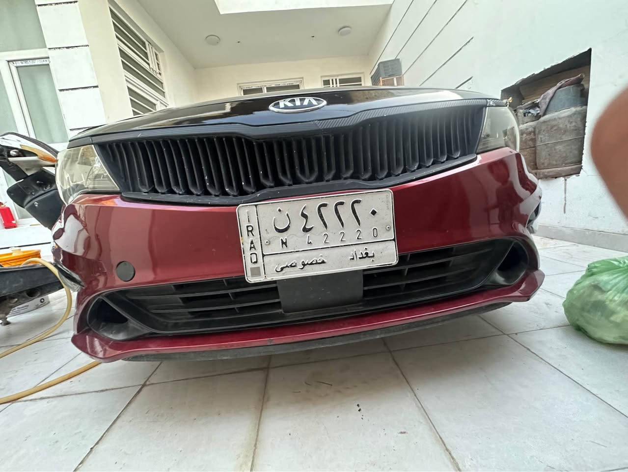 الموديل: 2016 (فئة SX Turbo الأصلية).
 المحرك: 2.0L Turbo (دبل كازكت ومكفول محرك وكير بشرط الفحص والشرط).
 البدن واللون: ماروني ملكي، بنيد مغلف أسود رياضي.

سنوية ورقم بغداد جاهزة للتحويل المباشر.
أبرز المواصفات:

 قيادة ذاتية ومساعد قيادة (Smart Cruise / Lane Keep Assist).

 صندوق خلفي ذكي (فتح الصندوق تلقائياً عند الاقتراب منه مع البصمة).

 إضاءة أمامية زنون ديناميكية تتكيف وتتحرك مع حركة المقود (Dynamic Bending Light) + LED نهارية.

 فتحة سقف بانوراما + بصمة تشغيل وأبواب.

 شاشة كبيرة  كار بلي واندرويد اوتو+ نظام صوتي فاخر Harman Kardon + كاميرا خلفية.

 داخلية جلد مغلف عنابي مع تدفئة وتبريد للمقاعد + ذاكرة خزن.

 رادار النقطة العمياء (Blind Spot) + حساسات تنبيه.

 وضعيات قيادة متعددة (Sport / Eco / Normal) + شفتات تبديل خلف المقود (Paddle Shifters).

 ويل كب رياضي 18 إنش.

ضررها بنيد مبدل ايرباك دركه فقط ومباوك الجاملغات فقط رش توحيد لون  
 شاصي لغد مكفول
سيارة جاهزه 

(110) مجالها قليل 

مكان المعاينة والتواصل: *********** 
 المحافظة: الكوت دهل اوران, واسط
