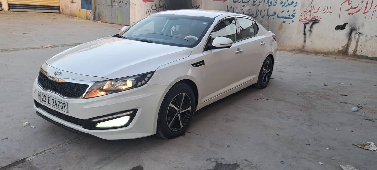 السلام عليكم اوبتيمه خليجي 2011 رقم اربيل محرك 2400 دوش  كفاله عامه من كلشي شاشه وكامره حساسات اشاير مري تخم تاير جديد ارضيتهه جلد عنوان ديوانيه دغاره ***********
