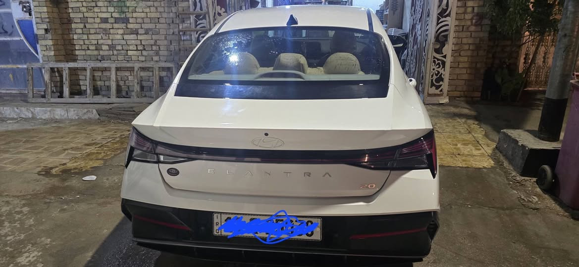 النترا 2024 خليجي مكفول 
ماشية 21 الف 
رقمي *********** 
سيارة حرة تحويل ثاني يوم
