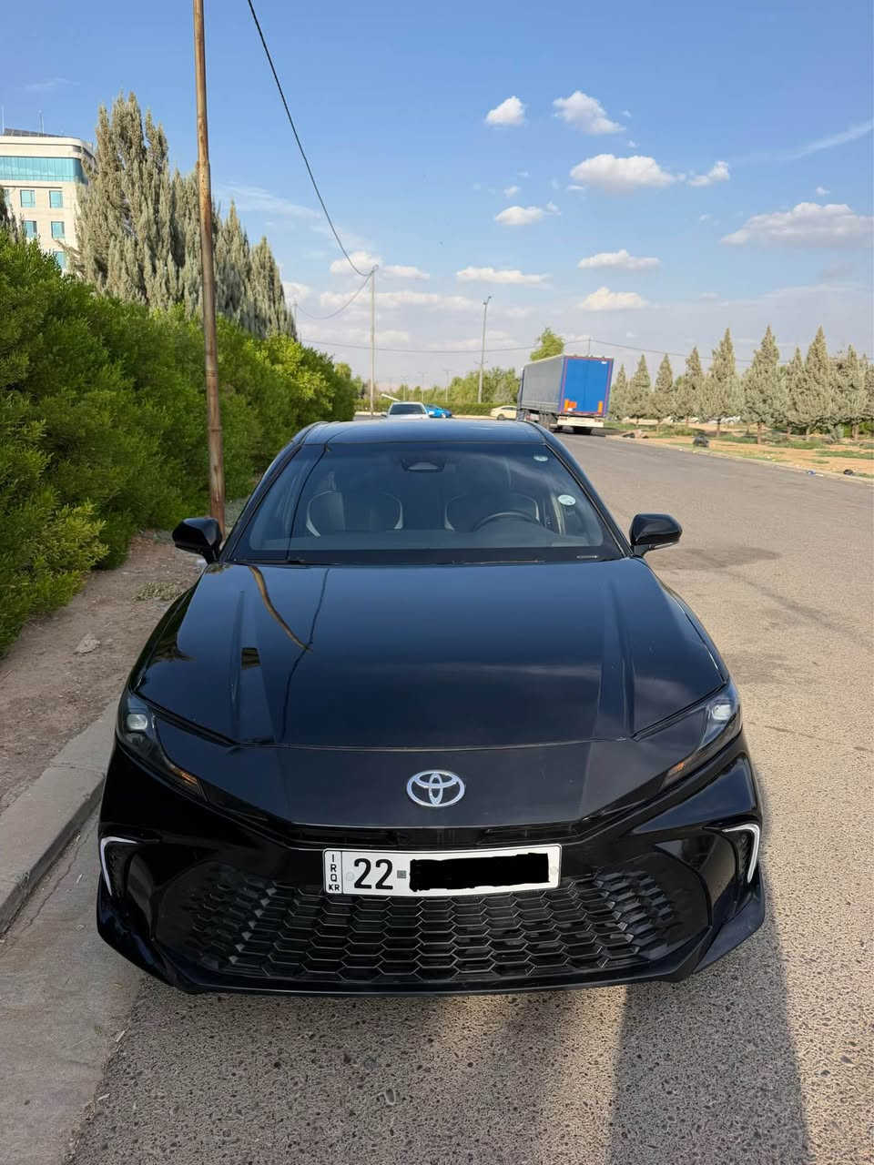 فروشتنى خيرا

كامري,SE, 2025plas 
عدد الأميال : 33,000 ميل
ضرر: مو حيزام بيع حيزام
سلندر: 4 سلند
محرك: 2.5
السعر / اتصل بنا
الكاميرا الخلفية - كاميرا الأمامية - مستشعر وقوف - تدفئة المقاعد -
صمة - مثبت السرعة - مرايا جانبية كهربائية - شاشة - مراقبة النقطة
العمياء - نظام المفتاح الذكي - مقاعد كهربائية - 8 وسادة هوائية - مصابيح زينون الأمامية - المصابيح الأمامية ليد - أبل كاربلاي - ABS -
شاحن لاسلكي - تحذير من الاصطدام الأمامي - تبريد خلفي
ماشي ٣٣ الف
4T1DAACK1SU098268

رقم موبايل /وتسئپ*********** 

‎كامرى هايبريد plasSE.2025
كامرى هايبريد ئه مريكى (plasSE 2025 ) 
قه پات مواسه فات سلايت ناو كريمى blacktop
حيزام نيه به حيزام ده فروشم  
 پيش و يشتى كه پسه به س ئيرباكى شانى ته قيه
وايه رليّس جارج
٨ ئيرباگ
كوشين جلد 
Eco normal sport موّدى ٣
رادار خمتى جاده
ليدى لايد
زوّر مواسه فاتى تر
٣٣ هه زار روشتىيه. 
هايبريّد به شه رت
كاره بايات به شه رت
گير مه كينه به شه رت 
رقم شانسى : 4T1DAACK1SU098268
رقم موبايل /وتسئپ*********** أربيل, العراق
