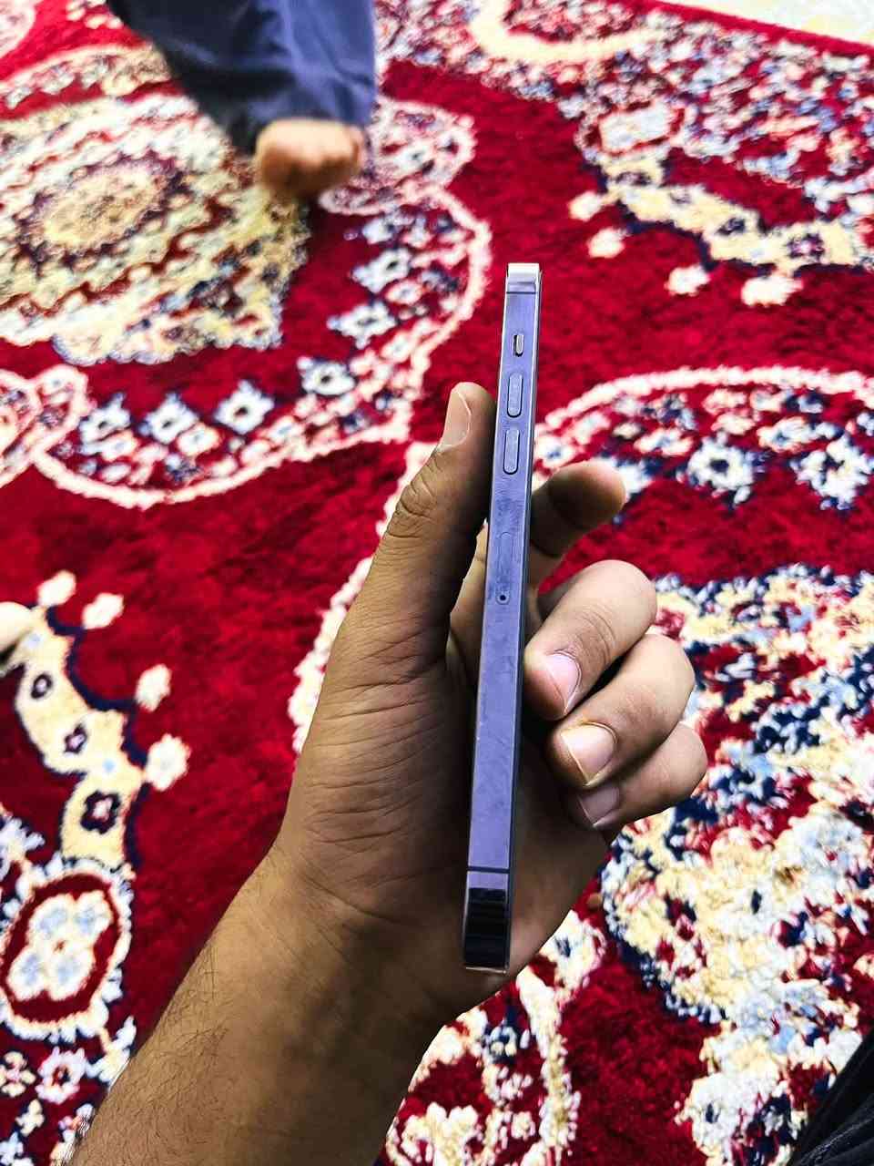 سلام عليكم شباب
جهاز 14 بروماكس كلش نضيف

بطاريه 84

ذاكره 128

الجهاز كلش نضيف شخط مابي

سعره 775 وبي مجال 
تواصل واتساب ***********

نص مكتوب في الصور:
- LTE 6:36
- حول
- < iPhone الاسم
- < 27.0.1 إصدار iOS
- iPhone 14 Pro Max اسم الطراز
- MQ993J/A رقم الطراز
- CWWWKY7D9W الرقم التسلسلي
- 0 الأغاني
- 8 الفيديوهات
- 16 الصور
- 20 التطبيقات
- 128 غ.ب. السعة
- 81.42 غ.ب. متوفرة
- 5C:3E:1B:6B:99:81 عنوان Wi-Fi
- 5C:3E:1B:71:DE:49 Bluetooth