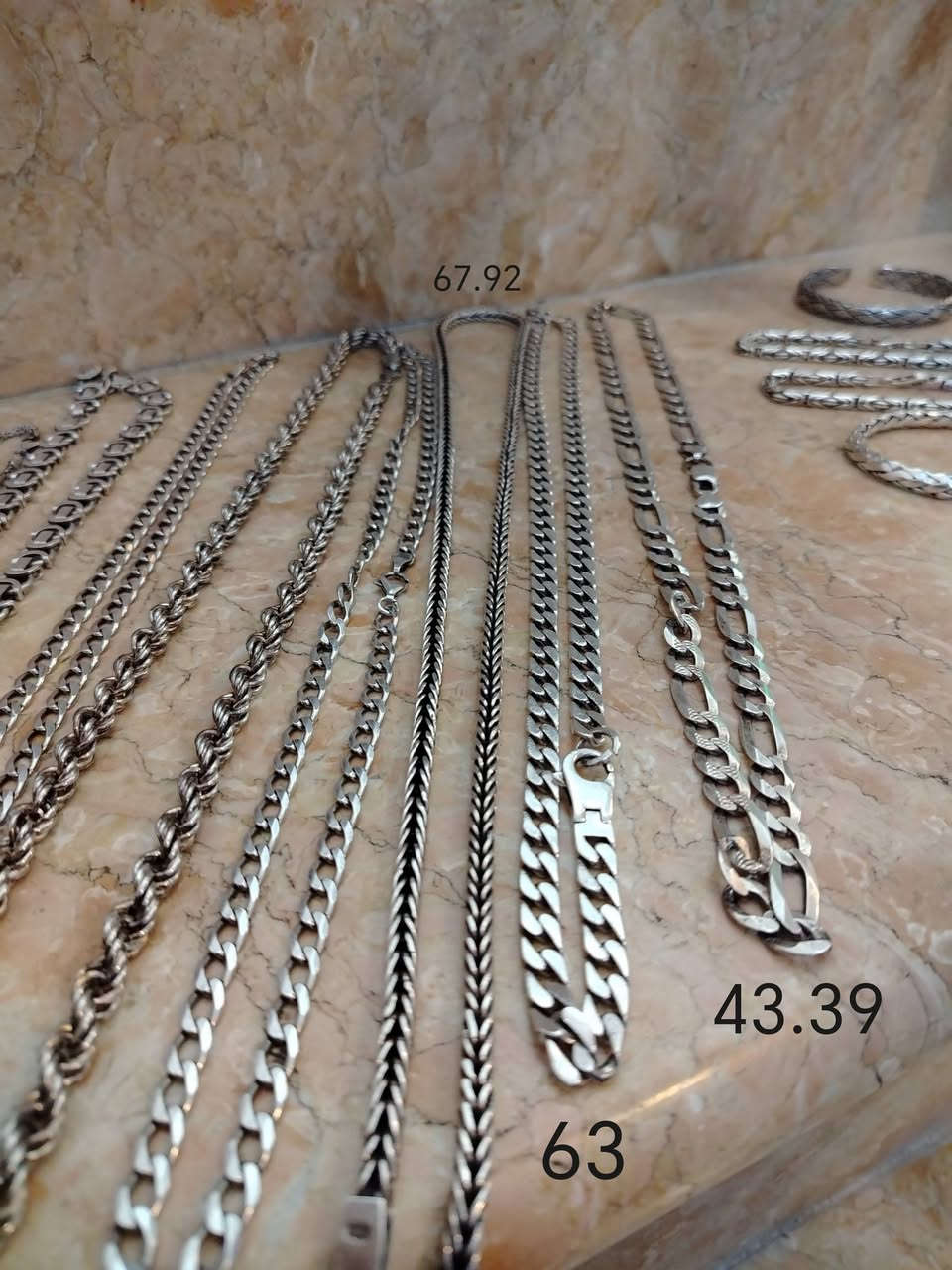 زناجيل • سوارات • توصيل