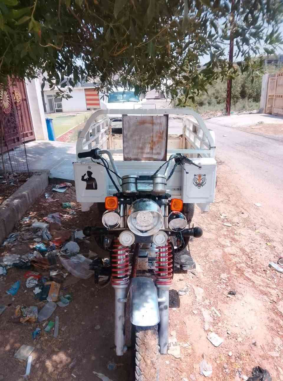 سلام عليكم ستوتة ام الطير موديل 20محرك 21ستوتة خير من الله جديدة كهربايات كلهة شغالة بس يرادلهة باتري ركبة مكفولة بيهة دخانة شوية تريد رنكات تايرات جدد سبير جديد اوراق بيها السعر 1200 وبيهامجال رقم الهاتف ***********
المكان ديالى بعقوبة بهرز
