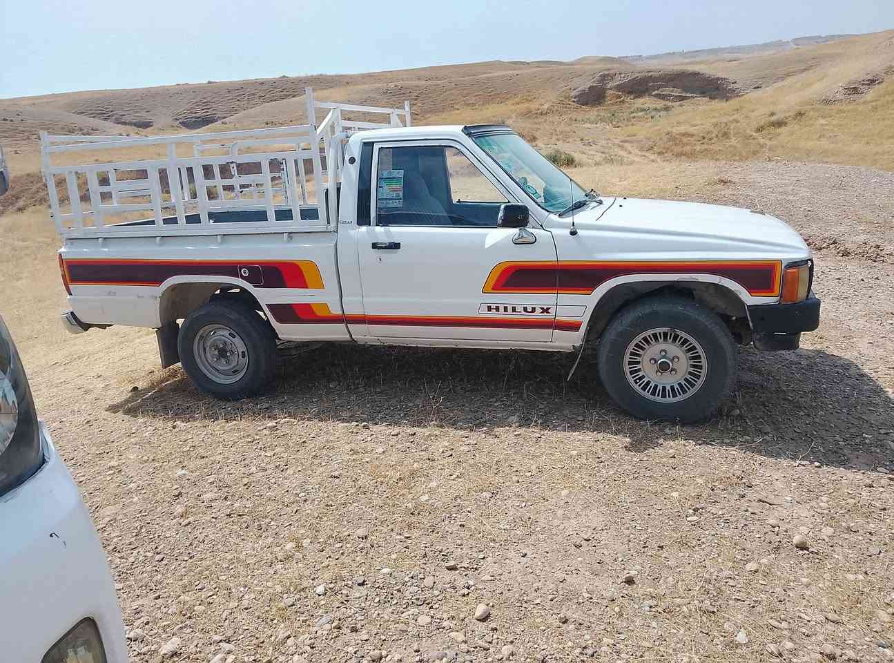 تويوتا موديل1985 رقةم هولير تا 2031 بة ناو خومانةوةيه شوين كركوك *********** 
گيرو مكينه شه رت سو كان پا ور سعر45
