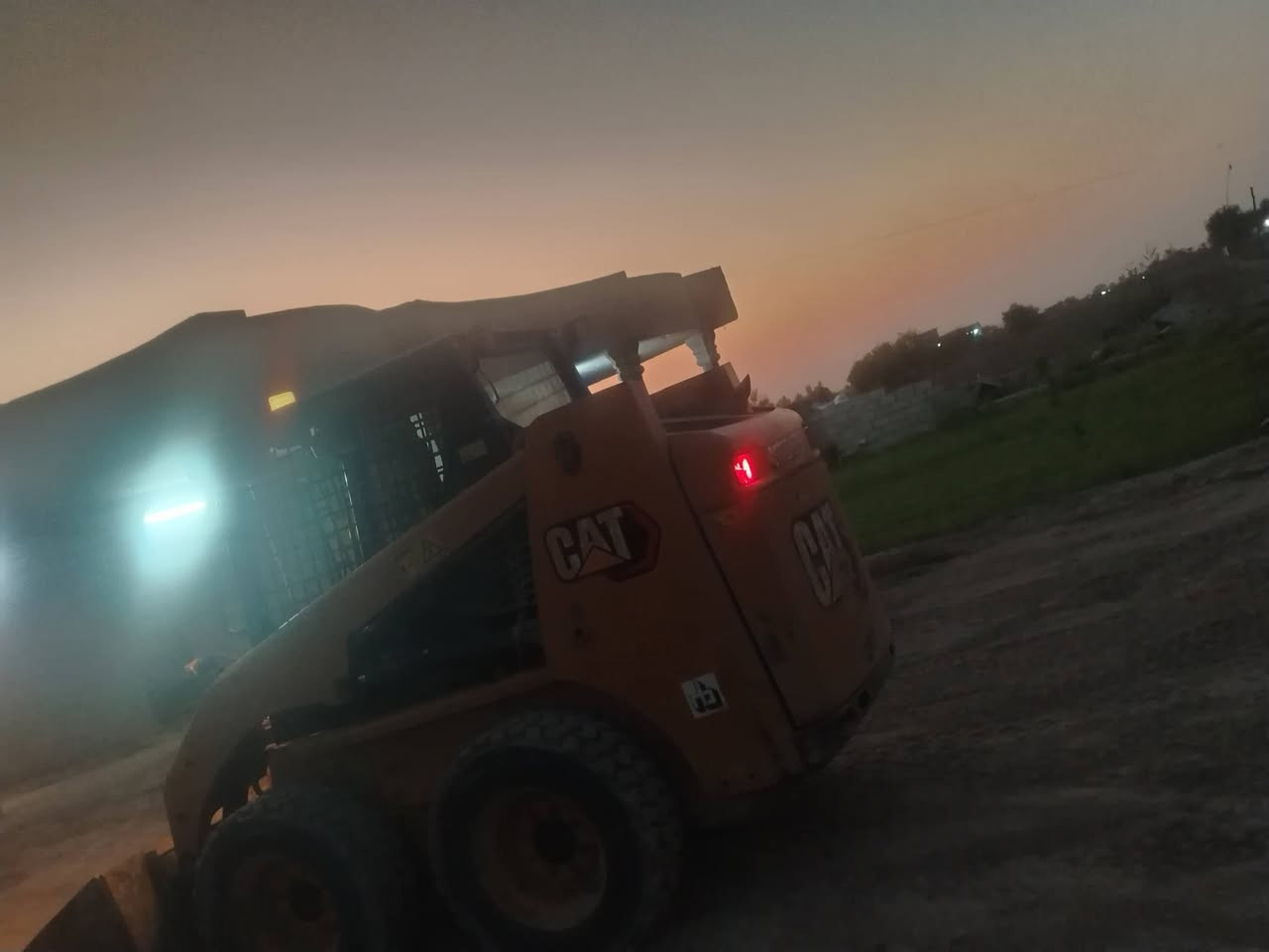 شفل البيع  كبل شقل عنوان بقداد ليوسفيه سعر مناسب ***********
