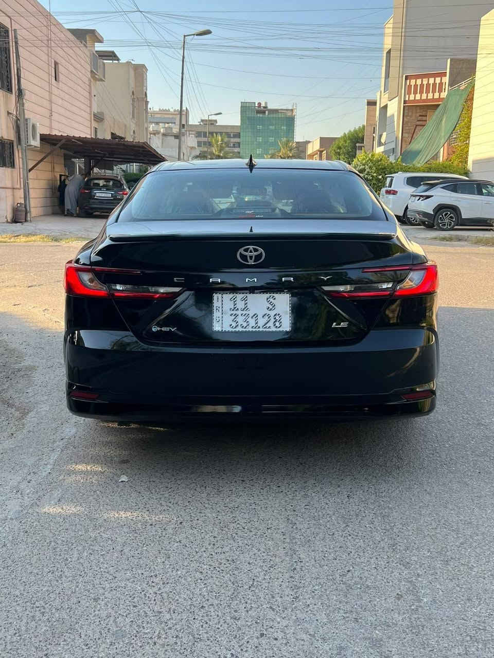 السلام عليكم. 

كامري LE 2025 هايبرد
مواصفاتها معروفه 
بصمه 
كشن كهرباء بصمة ابواب 
محرك 2500 هايبرد
رادارات امامي خلفي
وضعيات قياده
ماشيه 12 الف
حادثها 4 قطع جاملغ خلفي  وجنطه وجاملغ وبنيد صبغ  تبديل فقط جاملغ امامي  بدون شاصي امامي 
مكانها اليرموك
السعر 187ورقه للمعلومات الاتصال *********** 
يوجد كذلك في الاعلان هايلندر بلاتينيوم وكامريات موديل  25 ويوجد هوندا سفك...... جميع السيارات بيع كاش بدون مراوس
