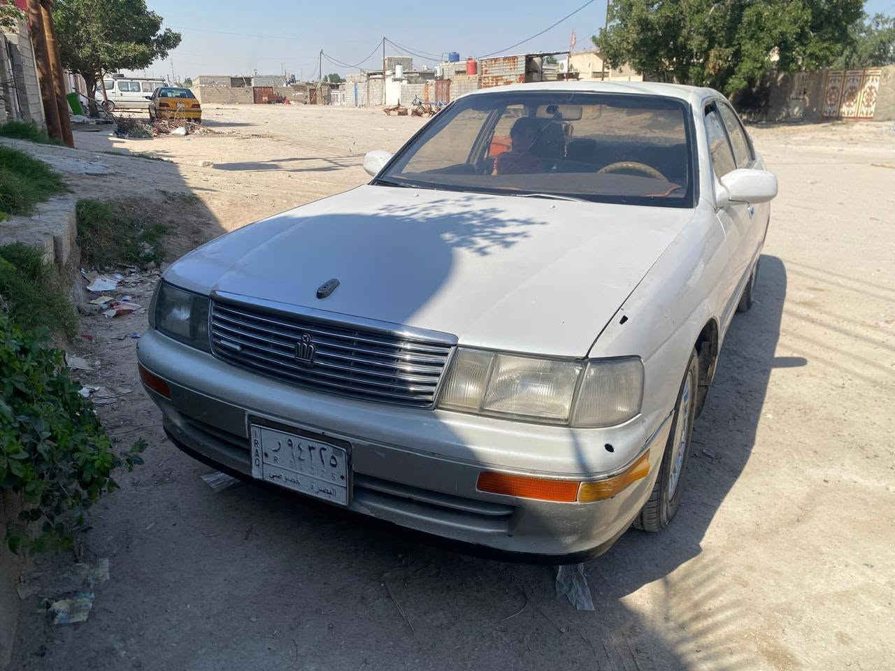 سلام عليكم بطه منتصل للبيع والمراوس المكان بصره  ***********
