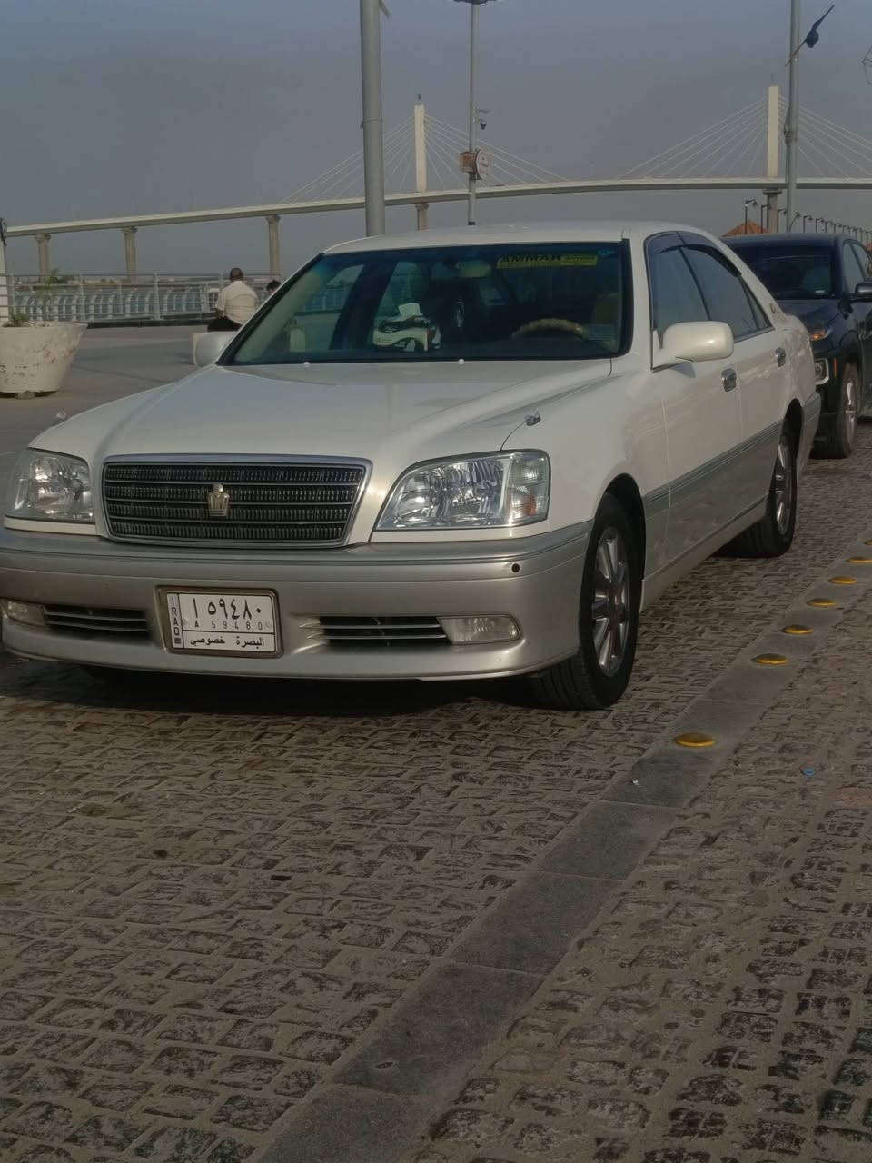 سلام عليكم جنون للبيع مديل 2002 مكينه ديفور الزغير مواصفاته دكمتين كرستال أصل برده خلفيه شاصي 71 للستفسار أكثر على ***********
