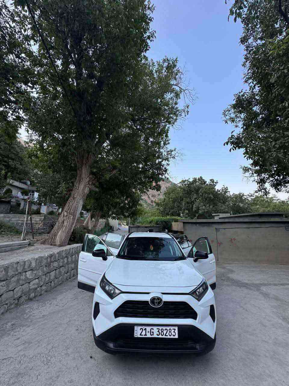 تویۆتا ڕاڤ 4    2021 LE AWD 💥
54000 mil ڕۆیشتن
گێڕو مەکینەوکارەبایی بەشەرتە ✔
ڕەقەم وسنوی نوێ بەناوخۆمانە ➯
نمونە لەجوانی وخاوێنی💯
بۆنیت گۆڕاوە بەبیلاد بێ ناو گرتن بستەک بۆیاخ لەچملغ ➡
شوخت وقۆپی نیە نمونەیە لەجوانی وخاوێنی ➯
گۆڕینەوە تەنها بەتویوتا مەرزیە ➯
***********
***********
شوێن باڵەکایەتی سۆران
نرخ 210 ومجال سوران, أربيل
