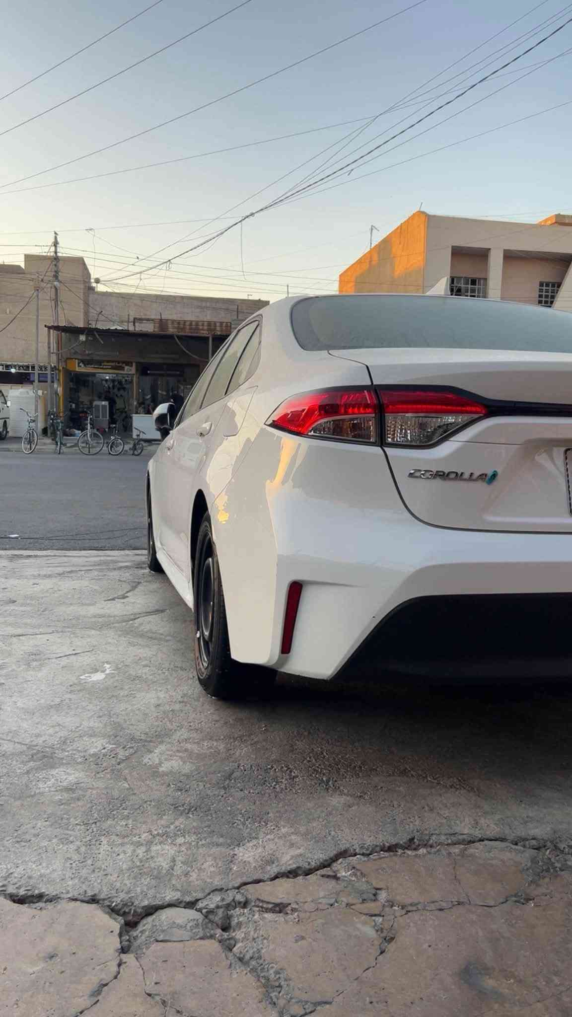 السلام عليكم كورلا 2024 ياباني هايبرد 1800 أمريكي LE ماشيه 25 حادث بسيط جدا اعتبار كلين بدون ايرباك
بدون دواخل بدون تبديل فقط كصت البنيد صبغ حته الدعاميه بدون صبغ داخل لونين سياره جديدا جدا وأحلى من الصور صور ضرر موجوده داخل الصوره 

بغداد ***********
