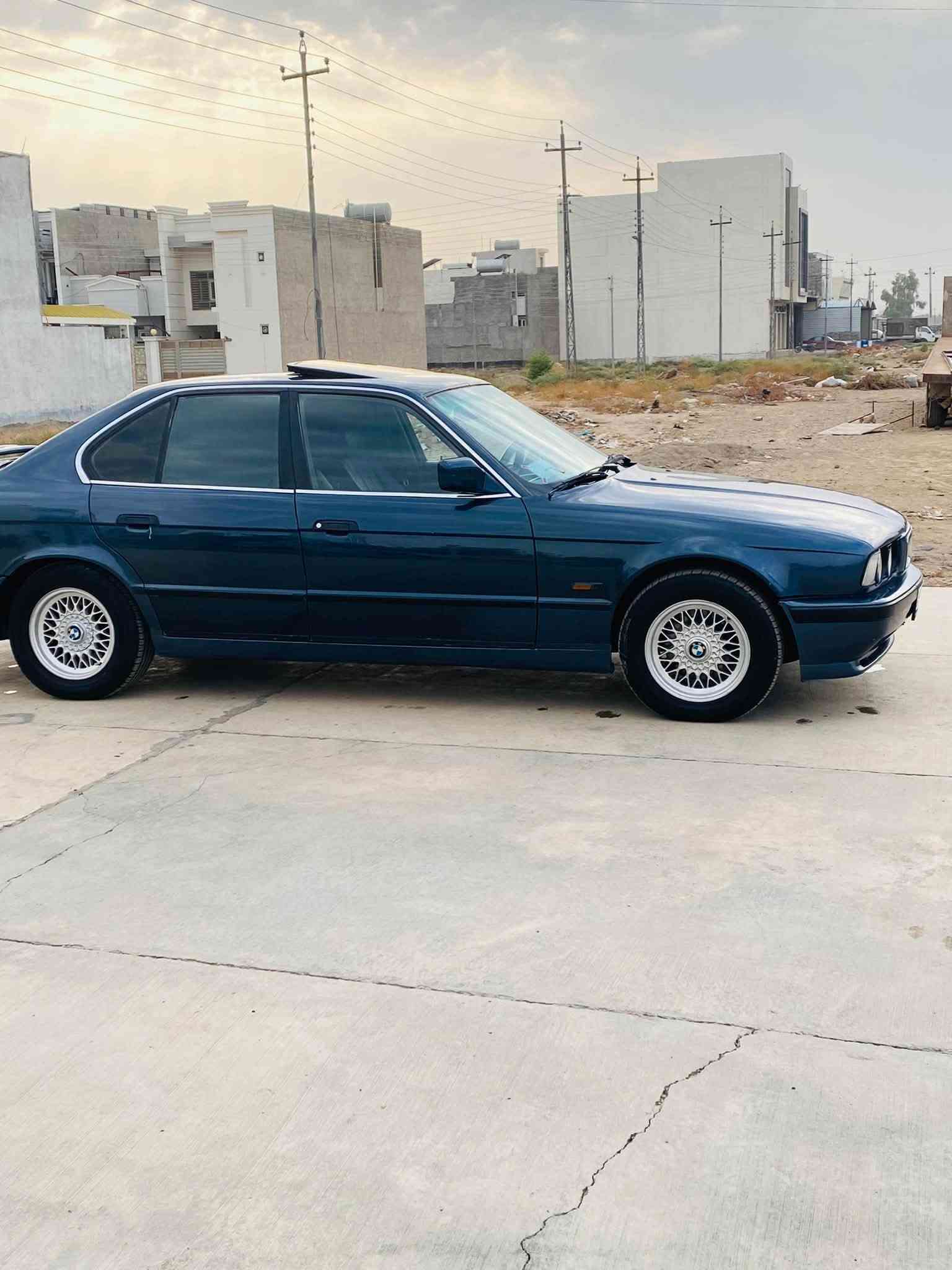 بي ام 525 • ١٩٩٢ • تحويل مباشر