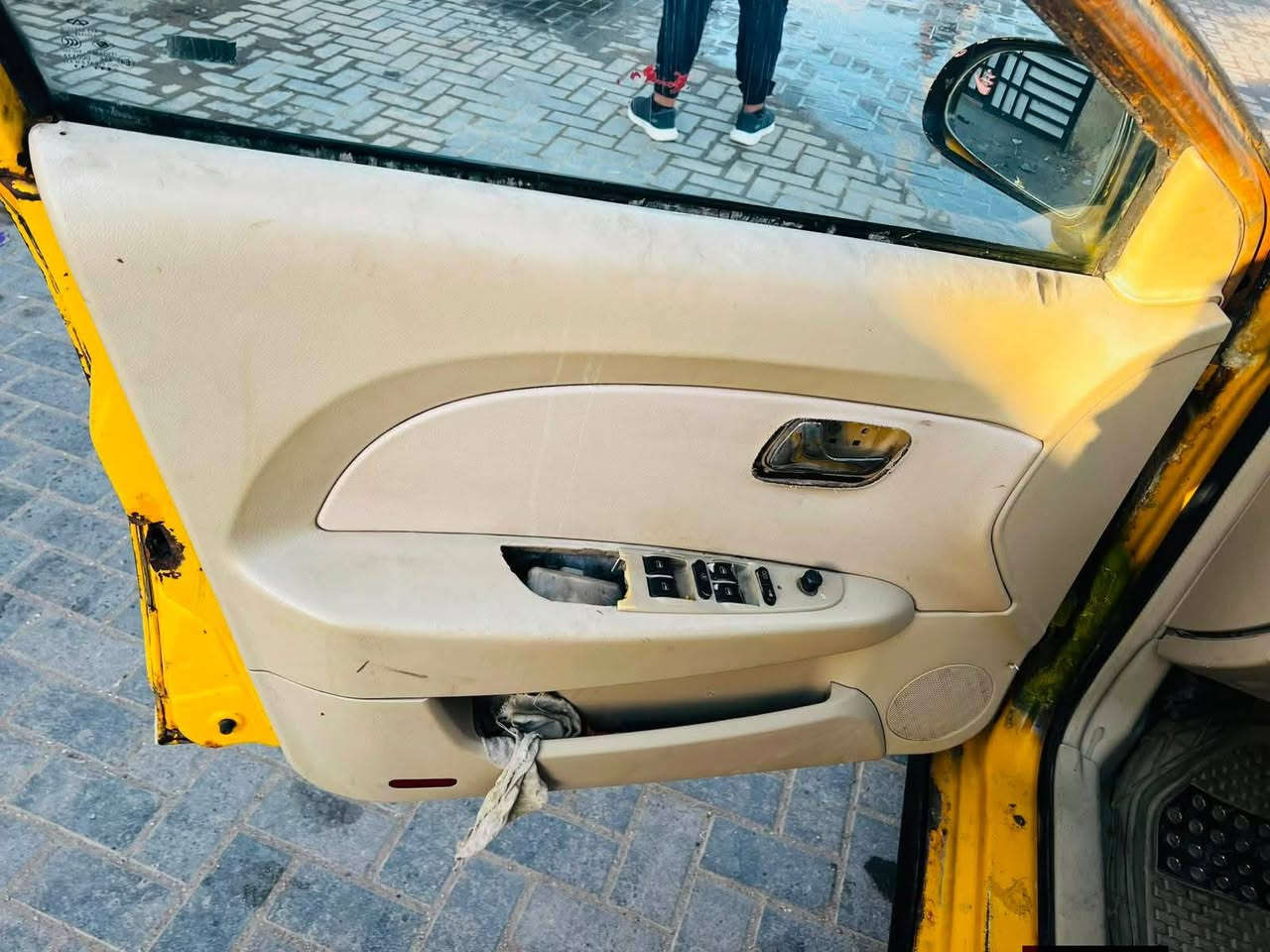 شيري فلاوين للبيع محرك كورله راعيه موجود تحويل كبل رقمه الوره ضايع حداديه نص عمر كهرباء يات كله شغاله لايت زنون شاشه وكتمره خلفيه شغالات ولكشر شوف العين ‏‏‪***********‬‏ المكان بصره مستعجل عله بيعته قيم وخذ
