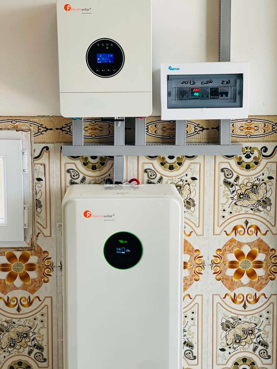 ☀️ تم بحمد الله تنصيب  اربع منظومات طاقة شمسية متكاملة بكفاءة عالية ⚡
🔹 قدرة التشغيل النهاري : 20 امبير   

🔹 قدرة التشغيل الليلي: 16  أمبير  

🔹 أداء مستقر وتوفير ممتاز في استهلاك الكهرباء  

🔹 تجهيز وتنفيذ وفق أفضل المعايير لضمان الاستمرارية والكفاءة

نسعى دائماً لتقديم حلول طاقة موثوقة واقتصادية تناسب احتياجات المنازل والمشاريع 🌱

للاستفسار والحجز يمكنكم التواصل معنا

هاني انور ***********

عبدالله موفق ***********
