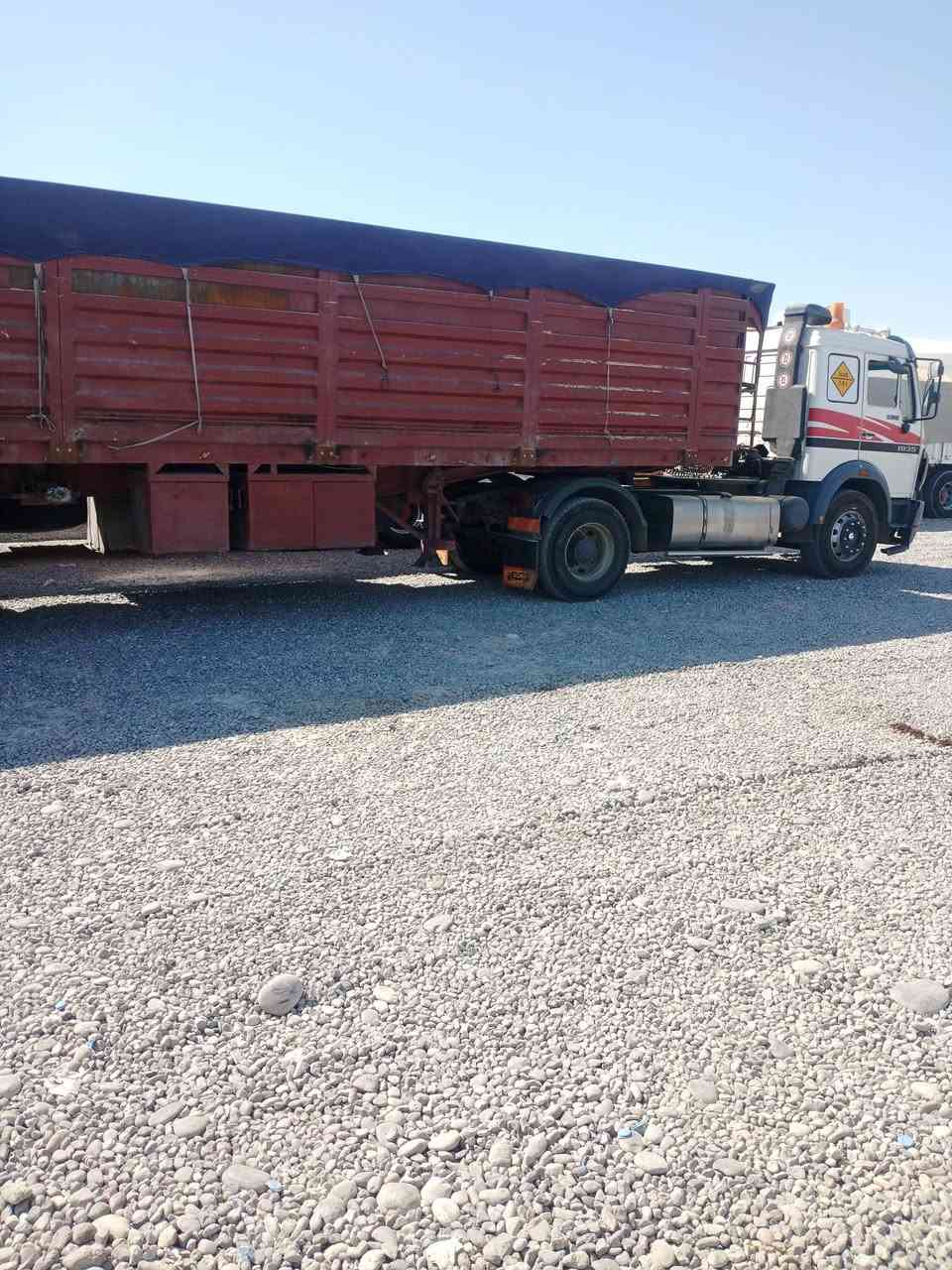 ياالله للبيع مكفولة كفاله عامه بسمي شرط التحويل بدن ثابت ذو جوانب متحركه محرك 35 گير 160اكسل جي اف عربانه شاصي ألماني ***********
