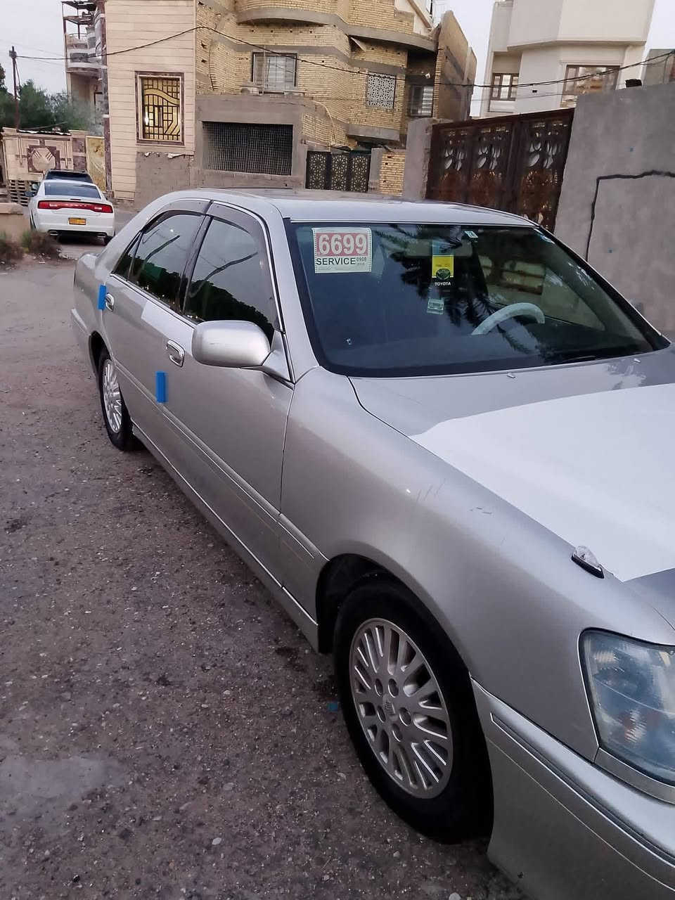 سلام عليكم سياره جنون ملكه البيع او مراوس حسبه قناعه سياره جهازه من كلشي تبريد وي سويج مكينه وكير كسر كارتون سياره ناعمه تاكل شارع  الغرفته جلد سياره متعوب عليه  كهربائات كله شغاله  تخم سماعات قضاء القرنه *********** ((32))
