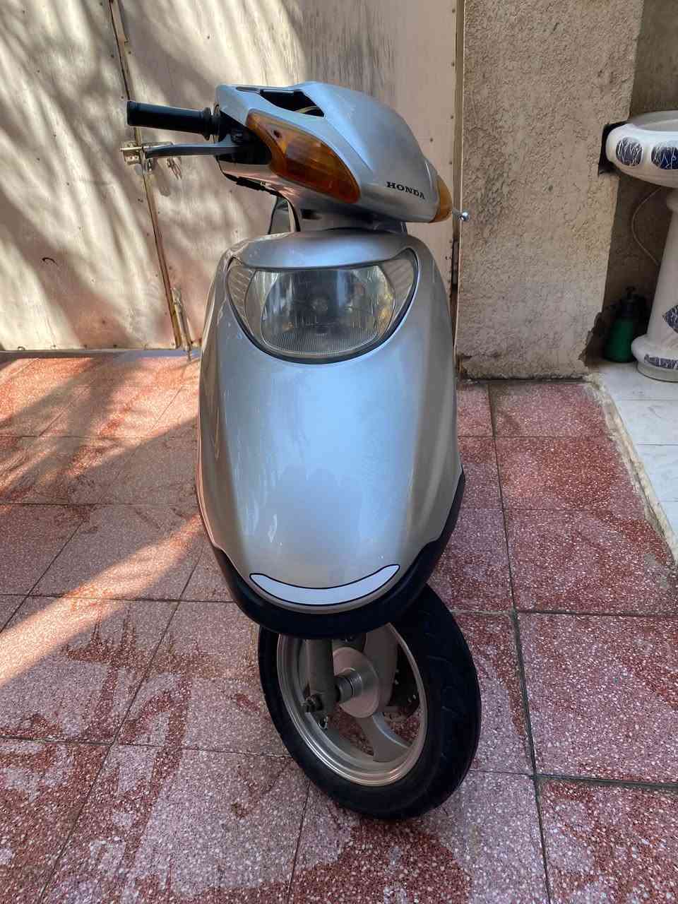 سلام عليكم
سبيسي ياباني للييع

🚨مكينة مفتوحة 

🚨لا تنقص ولا تبخر

تايريات جديدات ☑️ 

سلف جديد ☑️ 

كابرتير جديدة ☑️ 

باتري جديد ☑️ 

✅لايت اشاير كلة شغال

دراجه ناعمة خير من الله

عوزها ترتيبات بسيطة

السعر 🚺: 075.  وبيها مجال بسيط
العنوان كوت

للاستفسار اكثر اتصل

***********
