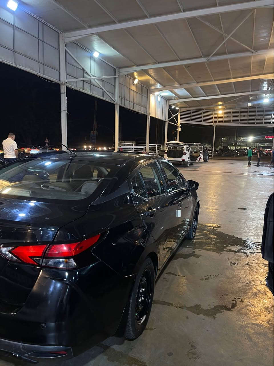 سلام عليكم 
السعر فقط ب70 ورقة نيسان فيرسا رقم بغداد معوقين 
سيارة تخبل مكينة كير تبريد حادثها بنيد وجاملغ 
مكاني بغداد التاجيات رقمي *********** بغداد, العراق
