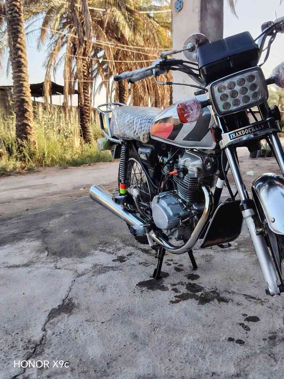 2022 اوراق اصولي
سعر 750وبيها مجال للطيبين 
للاستفسار خاص او اتصل ***********

نص مكتوب في الصور:
- HONOR X9c