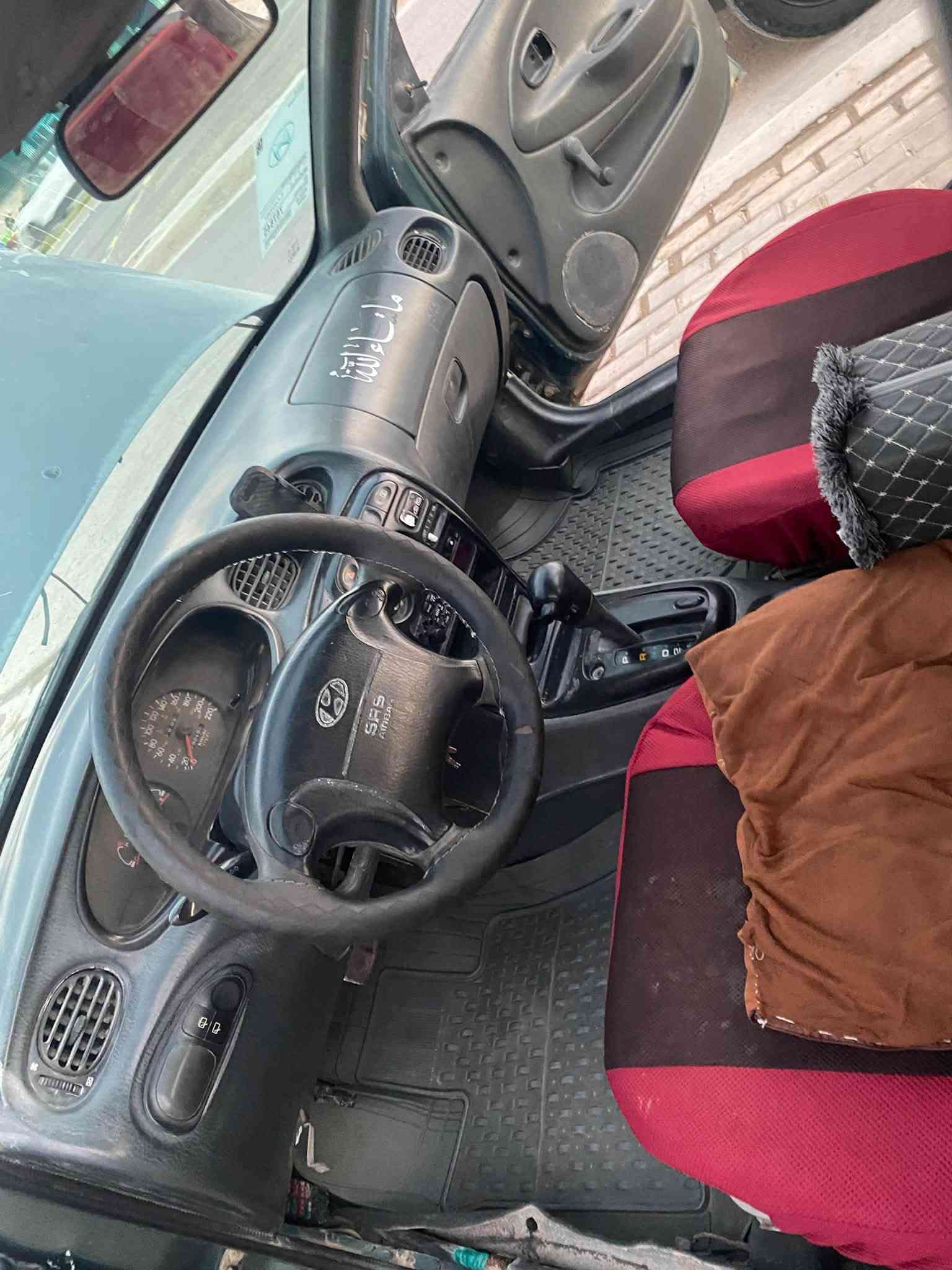 سلام عليكم 
هوندا للبيع او مراوس مع فرق نقد 
تخم تاير جديد باتري جديد محرك مكفول عقل الكير بي خربطة السيارة  اطلع بيها شغالة وتمشي  خير من الله عايزها ترتيب مثل ما موضح بالصورة مكان السيارة سامراء  اتعهدلك تحويل وغرامات  #***********
