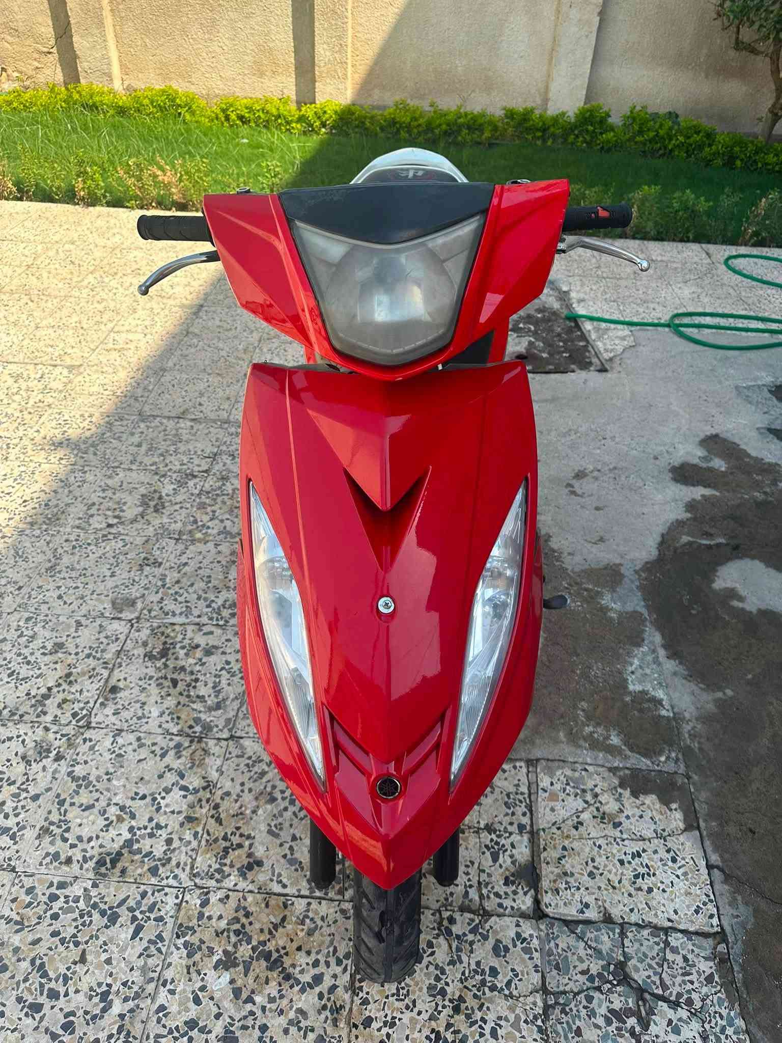 السلام عليكم🤍
دراجه gtr للبيع مكفوله من التاير للتاير صالها 5 اشهر نازله رمبه  نقوصاتها بس بريك امامي واطار قبق  بانزين فقط الباقي كلها بلادي كفر ختم واحد  #السعر 1200🤍 وبيها مجال للطيبين مكاني بغداد اسكان المنصور الواتساب ***********
