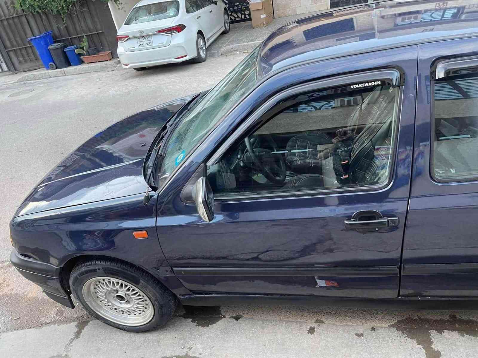 كولفmk3 للبيع
رقم بغداد انكليزي بأسمي سنويه ل 2030 وهزه جديده
محرك 1800 كابريتر المرغوب مكفول لاتبخير ولاتنقيص
كير اوتو مكفول لا عته ولاصفنه كهربائيات بلادي وشغاله
شاشه وكامره اصليات ضفيره بلاديه مابيها جطلات
صدر امامي خلفي جديد نافظه
ويل كب bbs سبورت  مدوشمه غرفتها ونظيفه
منظومت زنون اصليه عالي ناصي
السياره مصبوغه عام مندون ضرب للجماليه
السعر 48 وبيها مجال  
مكاني بغداد كراده قرب جسر المعلق 
***********
