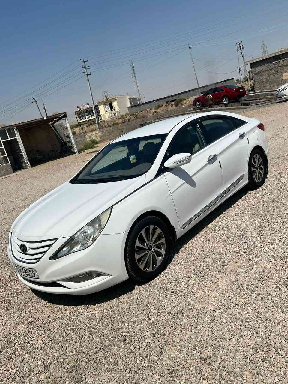السلام عليكم سوناتا موديل 2013 وارد خليجي 
 رقم بغداد دولي مشروع وطني سنوية 31باسمي  محرك 2400 دوش تبريد قطعتين  داخل بيجي 5 ويال كب إشارة بل مري شفتات حساس خلفي تخم تاير جديد 
العنوان الانبار   الخالديه 
للاستفسار اتصل ***********
