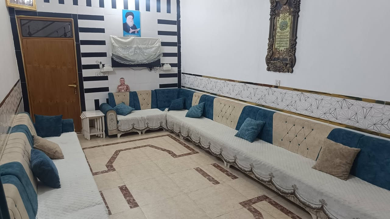 بيت طابقين • كراج وحديقة • شارع البستان