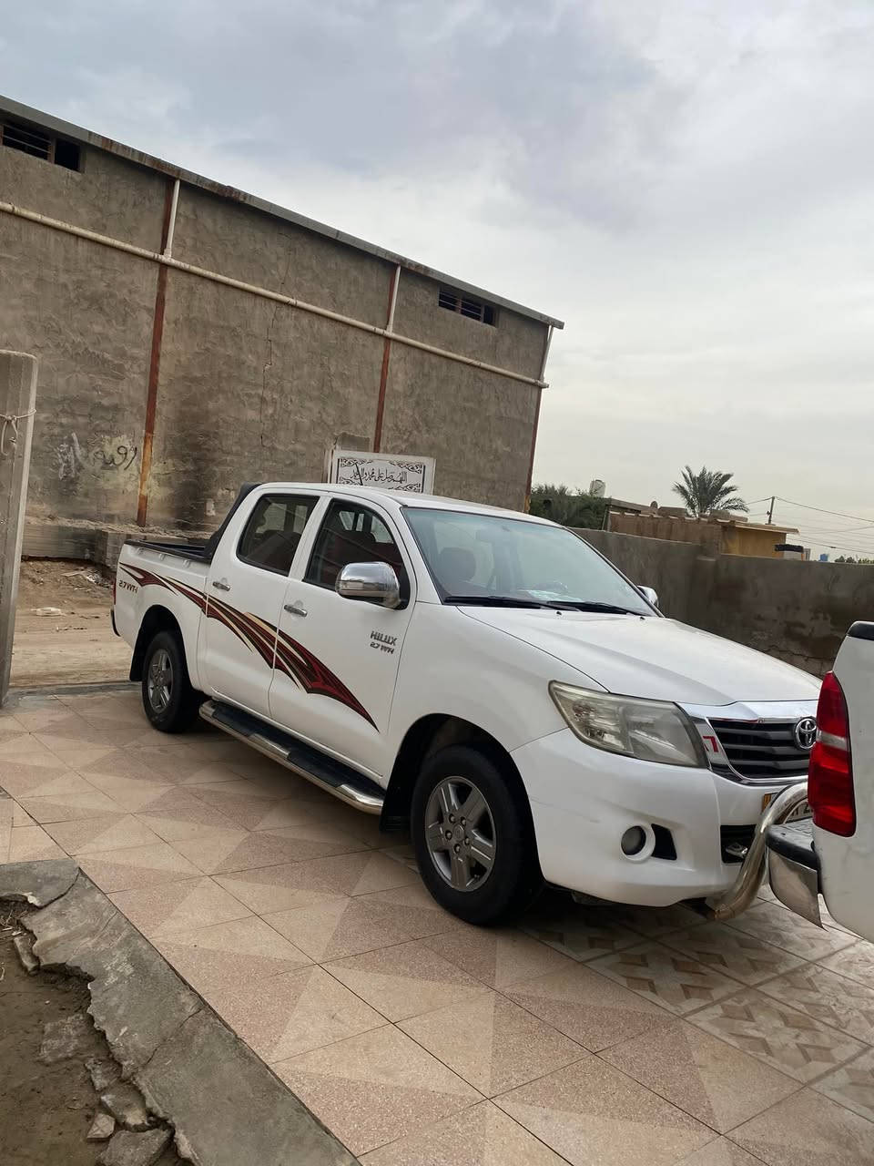 هايلوكس • ٢٠١٤ • رقم نجف