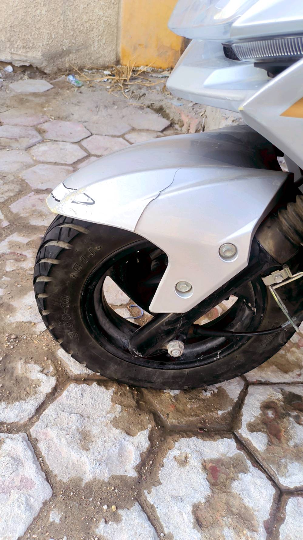 🔥 للبيع سكنس سوبر 🛵
دراجة سكنس سوبر، لون سلفر، شكل مرتب وحلو 👌✨
🔹 الموديل: 2023
🔹 حجم المحرك: 80 سي سي
💰 السعر: مليون دينار فقط
📍 الموقع: البصرة
📞 للتواصل: مراسلة الخاص أو الرقم ***********