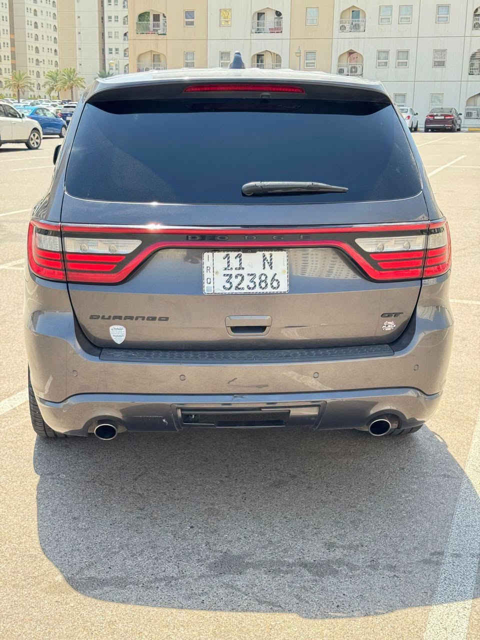 تحيه طيبه...
دوج دورنكو 2021
الفئه GT 6 سلندر 
فول مواصفات عدى الفتحه 
كشنات شاومي تدفئه تبريد كهرباء
خزن ميموري 
رادار أمامي وجانبي 
حساسات خلفيه 
شاشه كار بلي اصلي
٧ راكب
٣ قطع تبريد 
هواي مواصفات 
رقم وهزه بأسمي جديد 
تحويل مباشر 
كير مكينه مكفولات 
تخم تاير جديد شاده
صدر أمامي خلفي جديد 
سونار وصور حادث بالمنشور 
ماشيه ١٠٩م
السعر جدا مناسب 200 وبيها مجال بسيط
الشراي يتصل ويدلل 
العنوان بغداد بسماية 
***********

