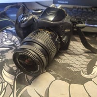 نيكون D3200 • مع فلاش • اغراضه كاملة