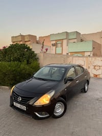 نيسان صني • ٢٠٢٠ • بدون صبغ