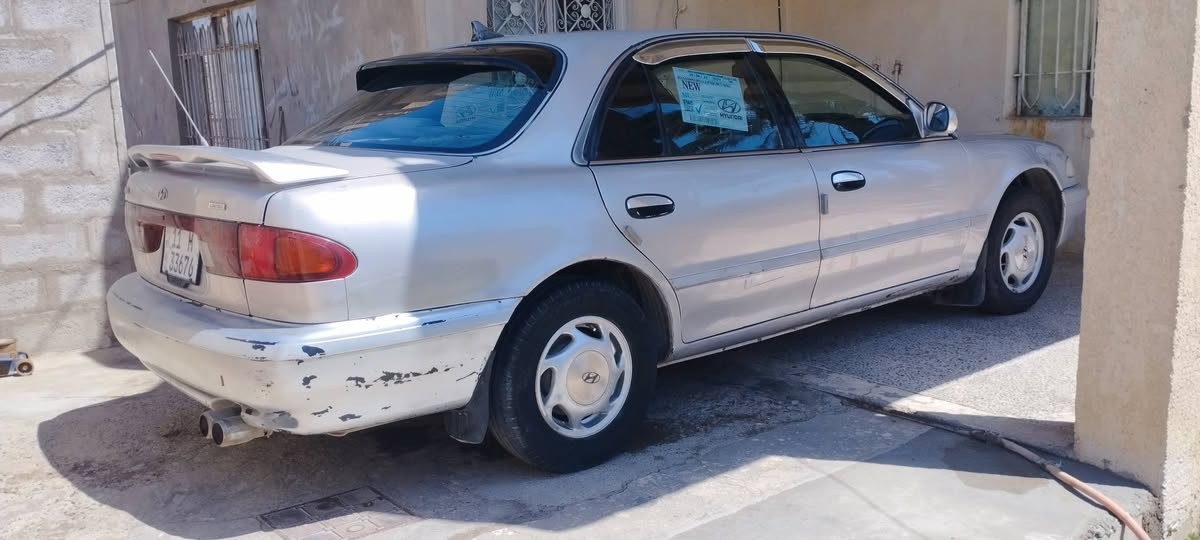 اليدور نضيف وبدون ضربه وبدون خياس يتفضل يتصل المو شراي لا يتعب روحه 
سوناتا تو موديل ٩٤ رقم وهزه جديد لل٣١ كير محرك مكفول 
تبريد شغال 
الصور توضح نظافة السيارة 
رقمها بغداد بإسمي
المكان ديالى 
السعر ٤٦ بيها مجال بسيط جدا
للتواصل ***********
