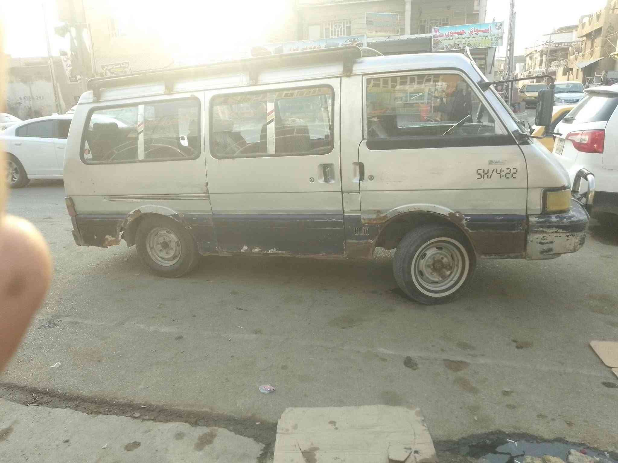 كيه بسته البيع موديل 92 مصفره هيئه ومرور كير ومكينه زينات بور ومشط جديد  شوصيه  اربعتهن جديد حداديه جديده سعر 27 وبيه مجال الشراي وكله ترد مداور  مكاني ديوانيه هاذه رقمي ***********
